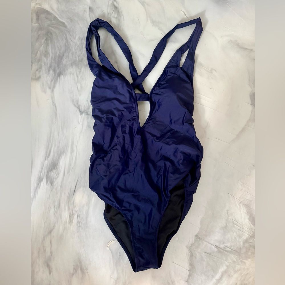 NWT New CUPSHE Navy Blue Plunge Front Strappy Tie Open Back Navy One Piece M